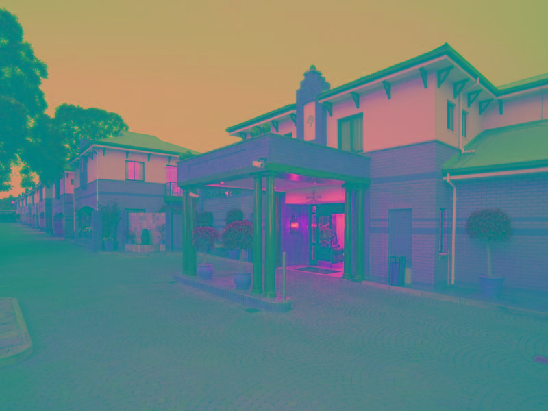 Courtyard Hotel Rosebank Johannesburg Bagian luar foto