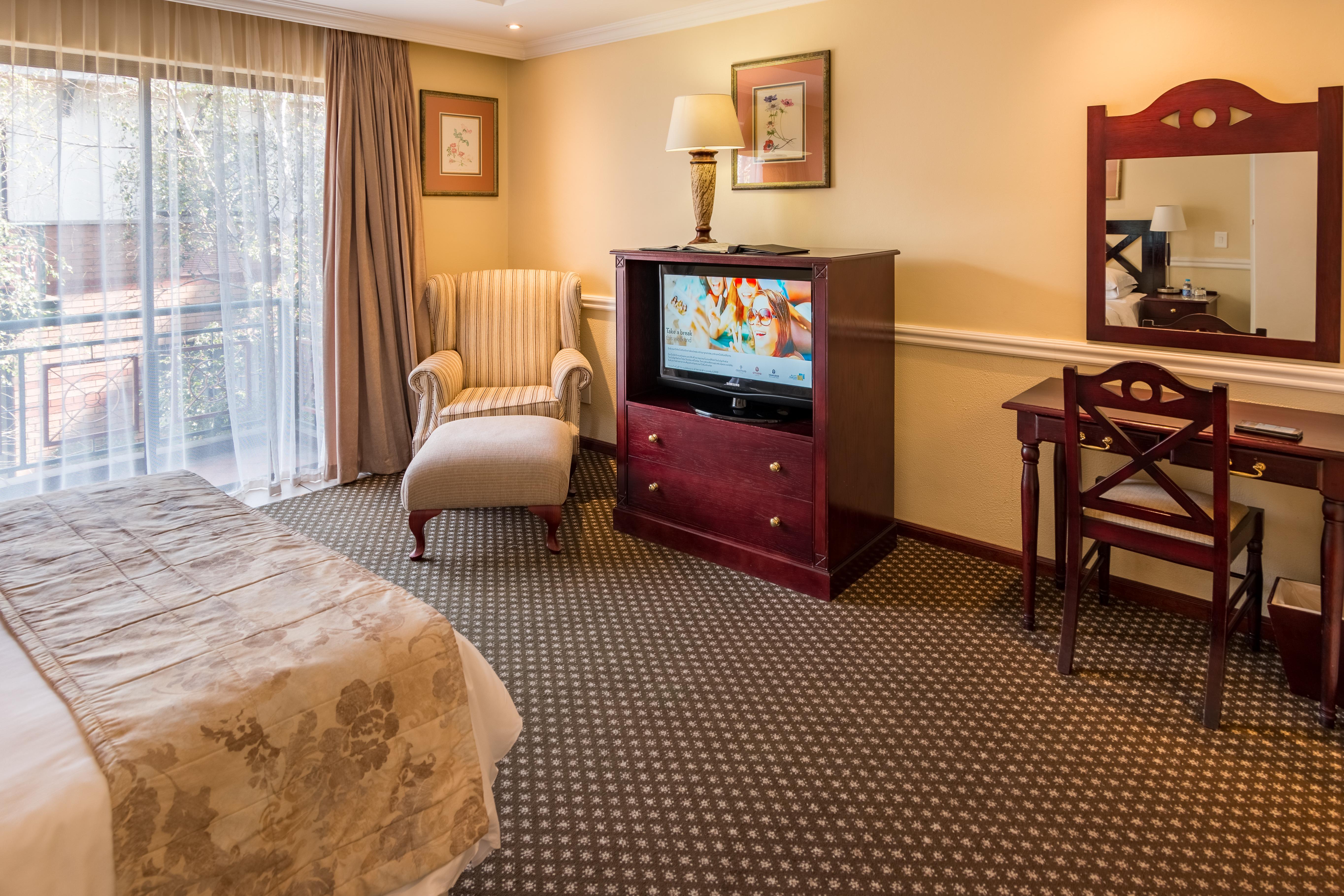 Courtyard Hotel Rosebank Johannesburg Bagian luar foto